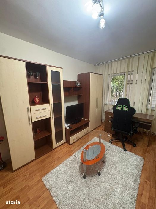 2 cam sd cuza voda starea civila 50 mp mob si utilata complet 500 euro