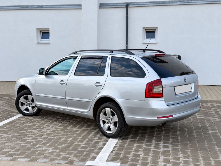 SKODA Fabia 2011 — imagine 4