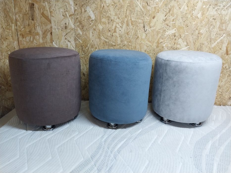 Пуфик мягкий круглый.