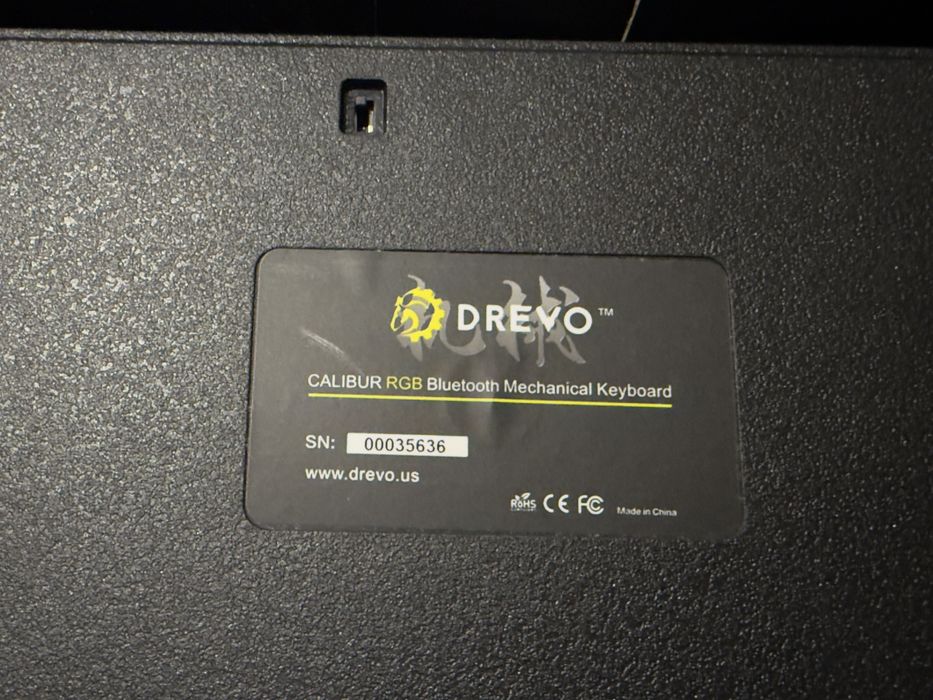 Механична Bluetooth Клавиатура Drevo Calibur Френска и Немска Подредба