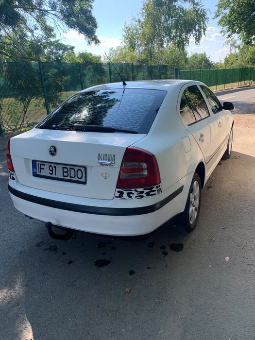 SKODA Octavia 2008 — imagine 3