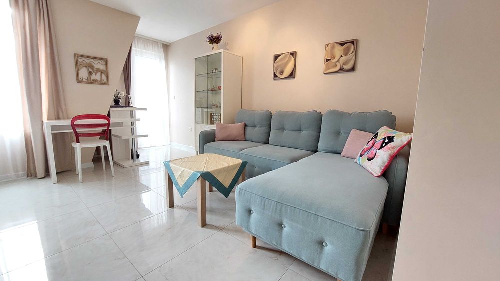 Дава се под наем Едностаен апартамент в Варна, Център - 45 кв.м за 289.17 € - Снимка #1