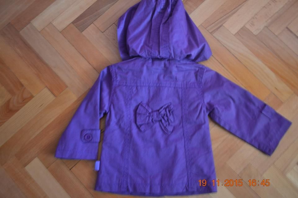 gecuta mov, noua, Carters,pt primavara sau toamna, eticheta 6-9luni,