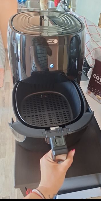 Air Fryer Switch On 3,7 L