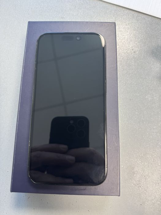 iPhone 15 pro 128 GB