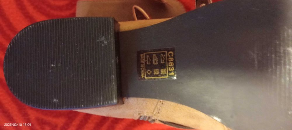 Cizmulite piele intoarsa Nr38