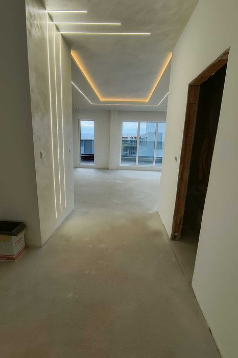 Продава се Тристаен апартамент в Пловдив, Христо Смирненски - 200 кв.м за 1440 €/кв.м - Снимка #8