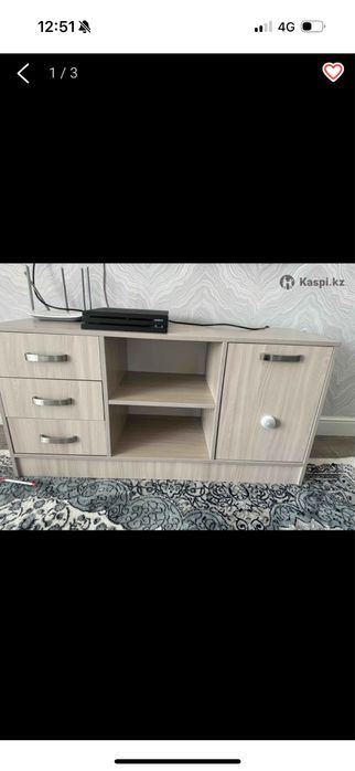 Продам комод под ТВ