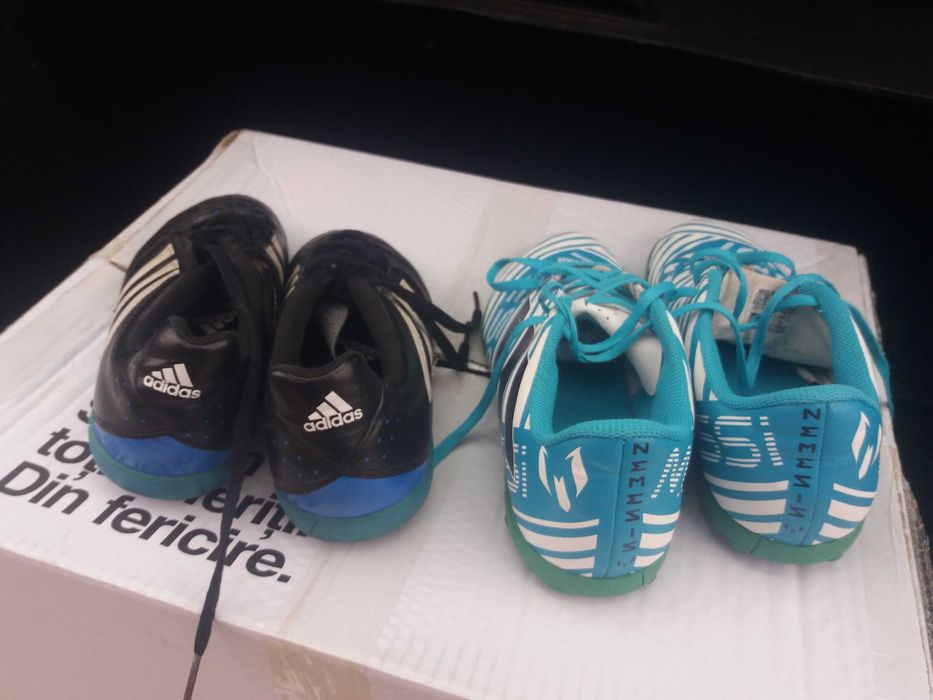 Ghete fotbal copii Adidas pt sală