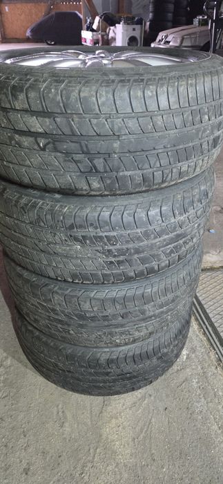 VW PASSAT  джанти със летни гуми  215/55/16  7J×16  ET59  5×112