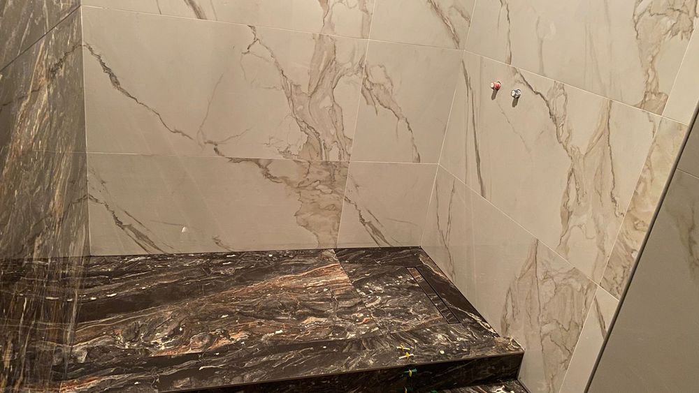 Кафельщик плиточник