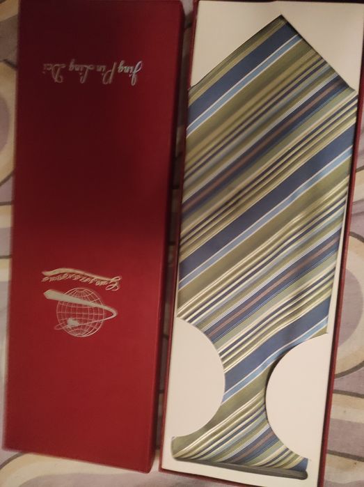 Мужские галстуки