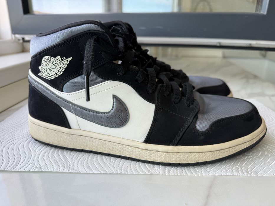 Nike Air Jordan 1 / 44