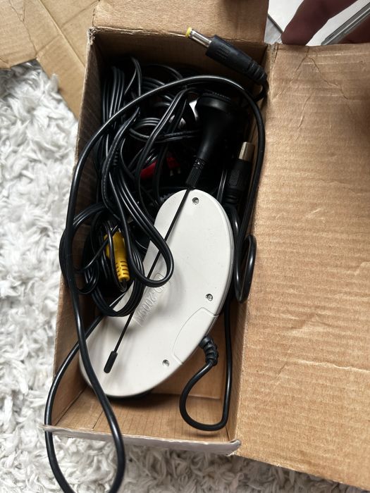 Portable DVD/TV Card Reader