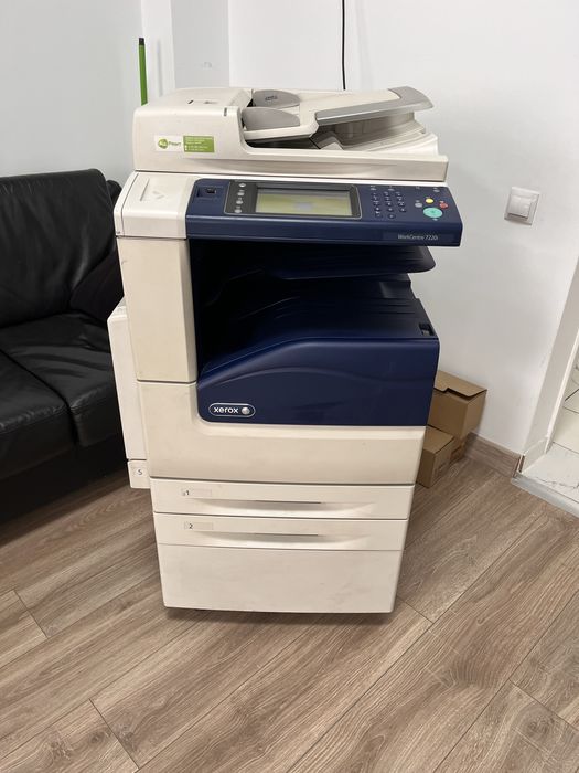 Прдается цветной принтер xerox centre 7220i