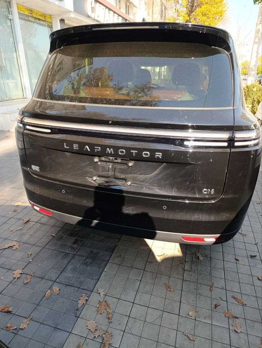 Leapmotor Гибрид С16 1 поз restyling 2025г Белый! Черный! Нотариус!