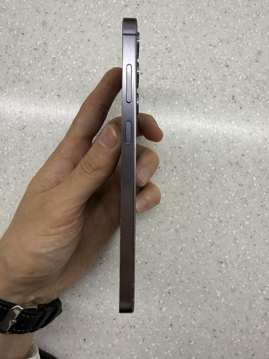 Samsung Galaxy S24 Plus