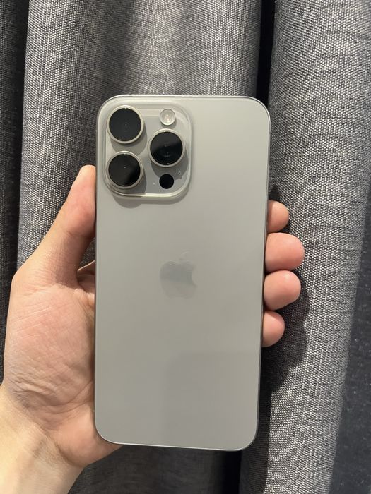 Iphone 15 Pro Max | Silver Titanium | 78% | 256gb