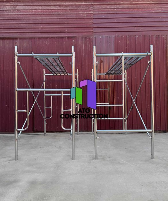 Импортные строительные леса, из оцинкованной стали с настилом, Китай