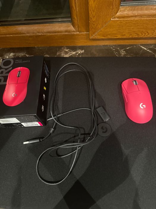 Мышь Logitech G Pro X Superlight 2 розовый
