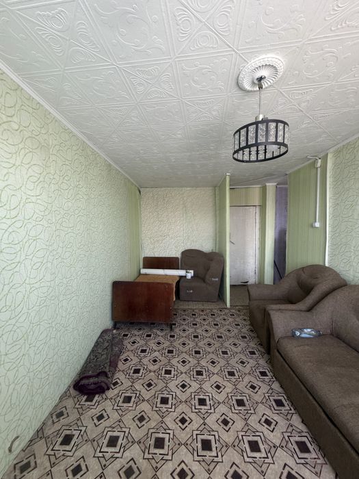 Продаю 1 ком юность