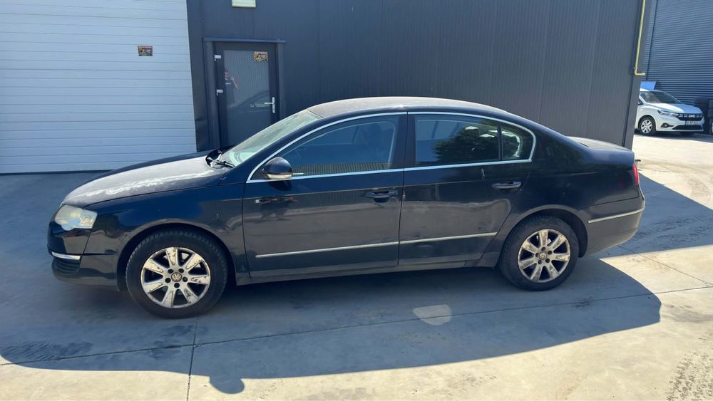 Passat b6 volan pe dreapta unic propietar in romania se vinde cu prefectarea actelor sau certificat de radiere.