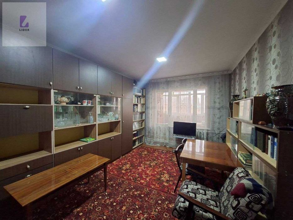 2х комнатная квартира в кирпичном доме 77-серия по ул.Ш.Руставели