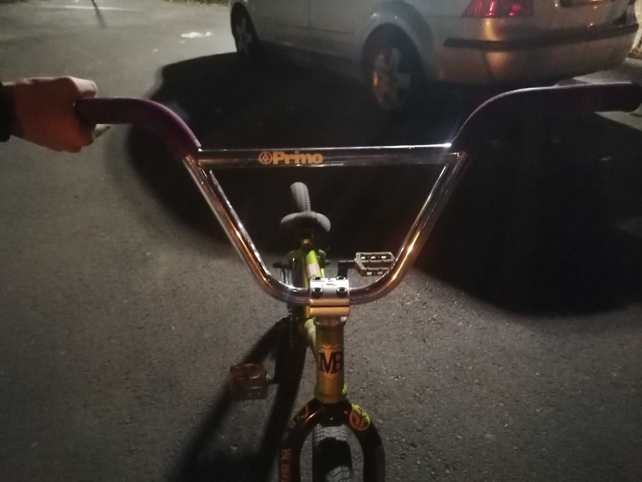 Bicicleta bmx custom