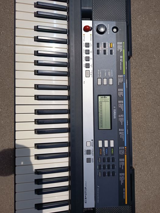 Orga Yamaha Funcțională Că Noua Oferta