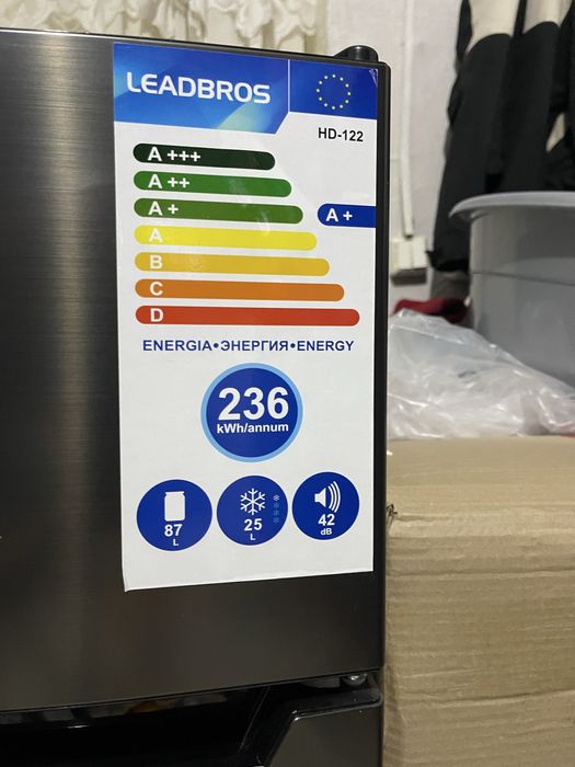 Продам холодильник