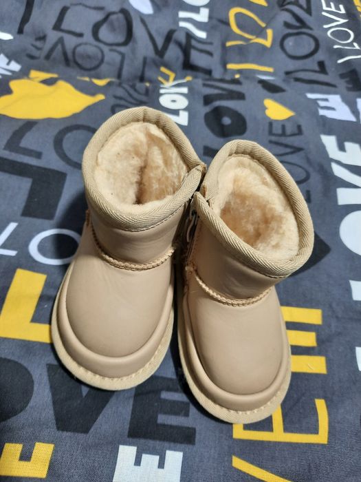 Костюмчики , Уги