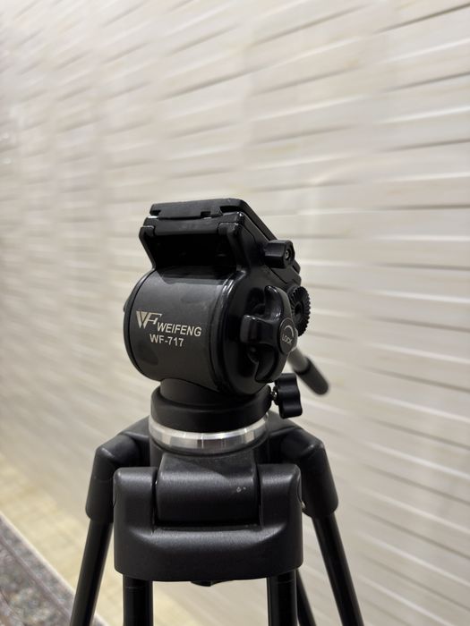 Штатив Weifeng WF-717