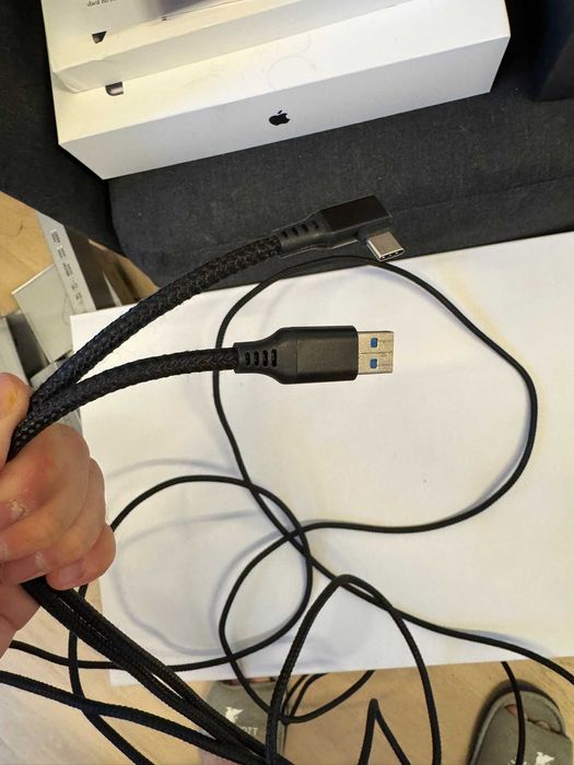 Lot 30 cabluri USB: 10x USB-C, 4x C-C, 3x Lightning, 9x Micro-USB, USB-B + 1 sigilat