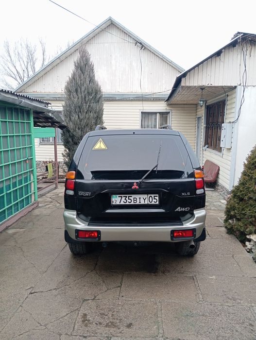 Продаю Монтеро Спорт