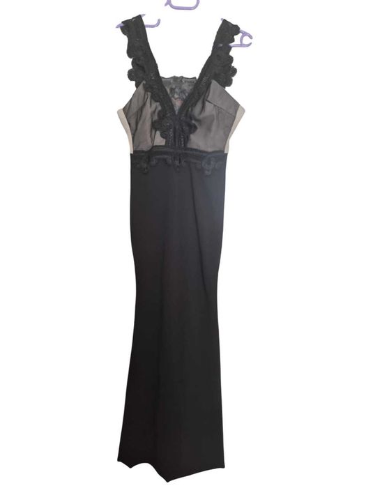 Дълга официална рокля