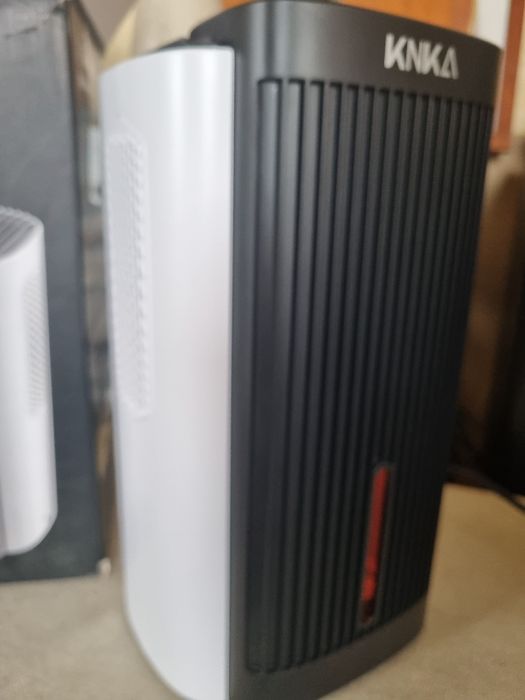 Dezumidificator KNKA 2,5 L. Nou.