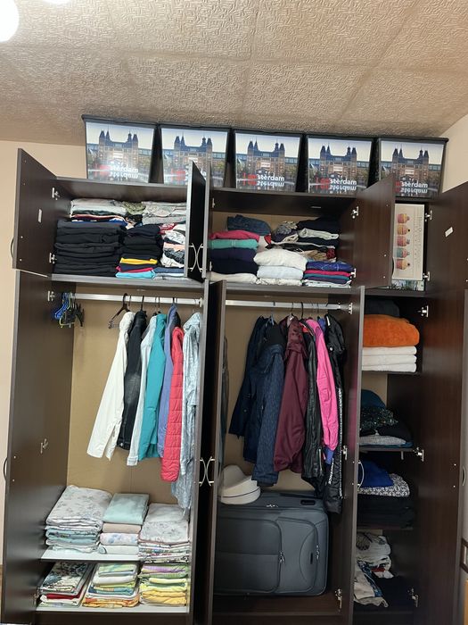 Гардероб и скрин - 100 евро