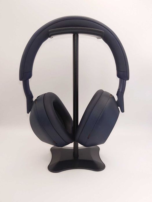 Стойки за слушалки