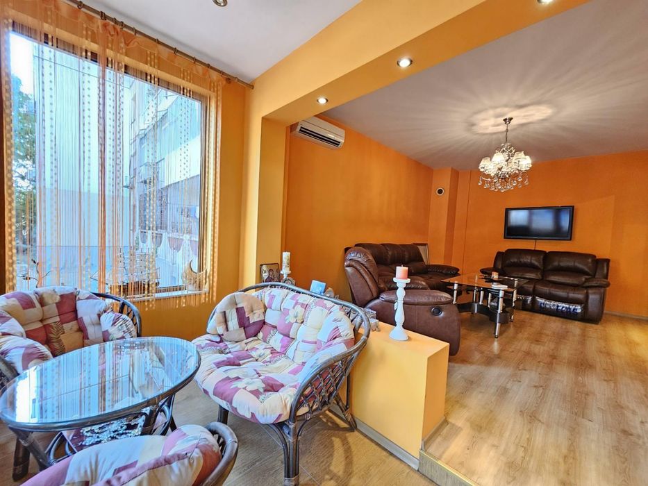 Дава се под наем Тристаен апартамент в Пловдив, Тракия - 72 кв.м за 490 € - Снимка #1