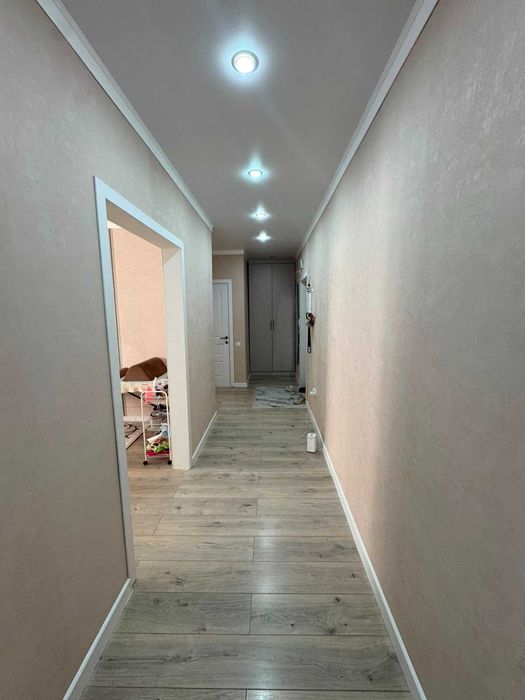 продам 3 комнатную квартиру