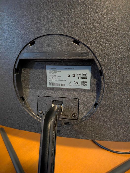 Monitor curbat  4K Samsung 32"