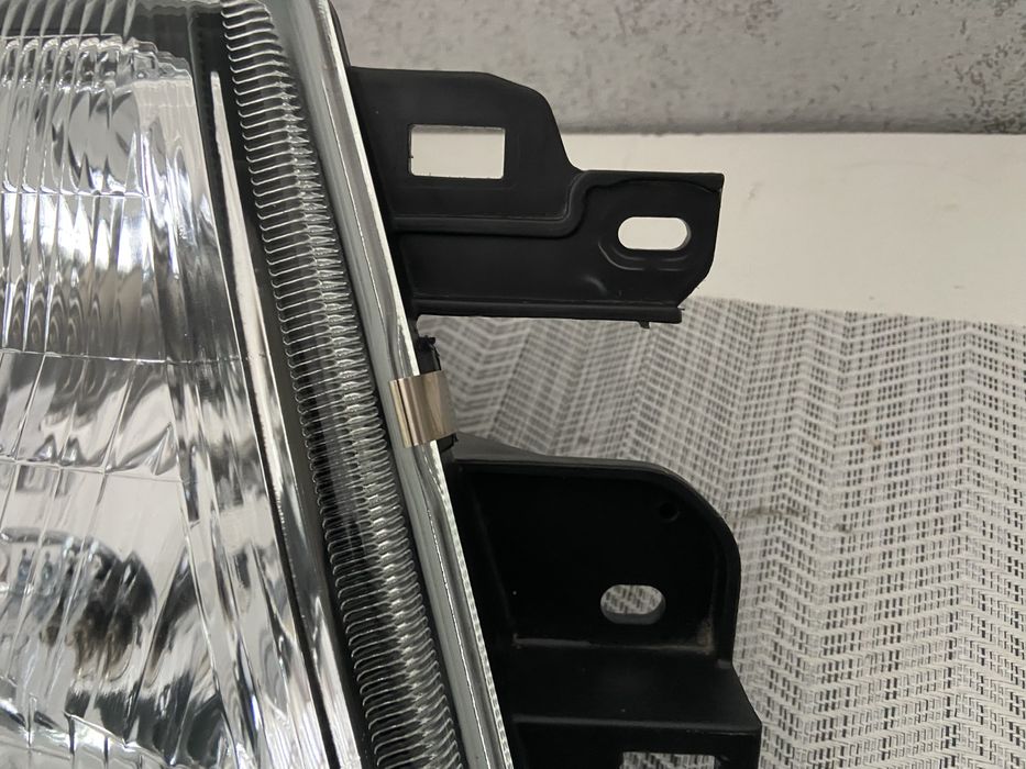 Десен Фар За Subaru Forester 1997-2003 НОВ