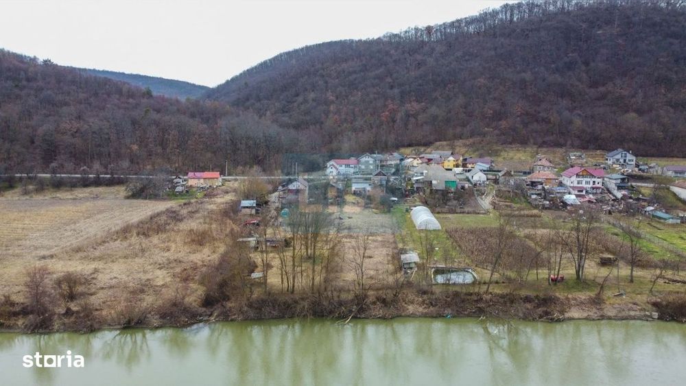 Exclusivitate! Teren intravilan + constructie casa, Beclean