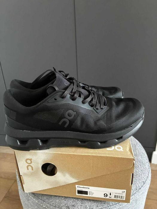 Кроссовки On Cloudzone