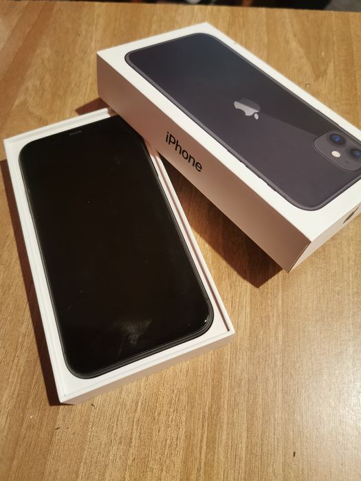 iPhone 11 ieșit din garantie