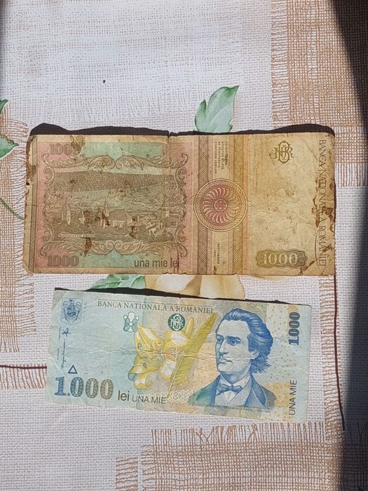 Vad 2 bancnote de 1000 lei