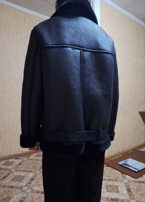 Дубленка черный Zara