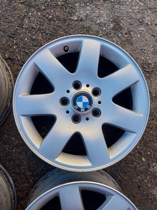 Диски R16 оригинал. На BMW E36. Вылет 47.
