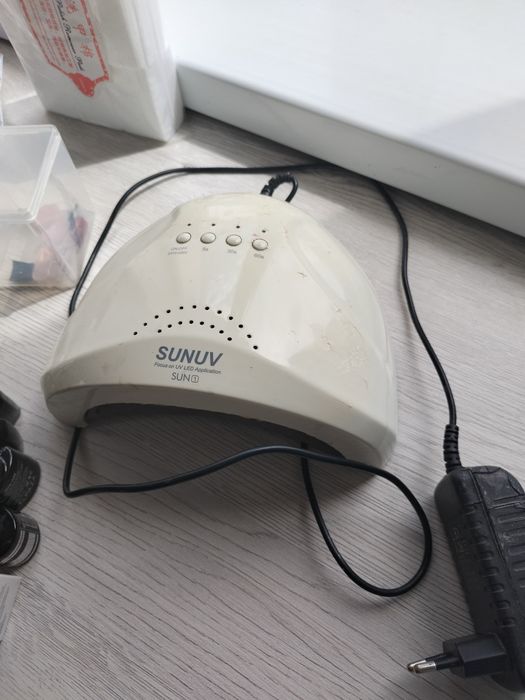 продам набор для маникюра.