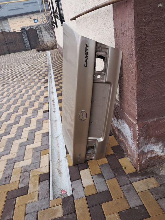 Бампер тойота камри